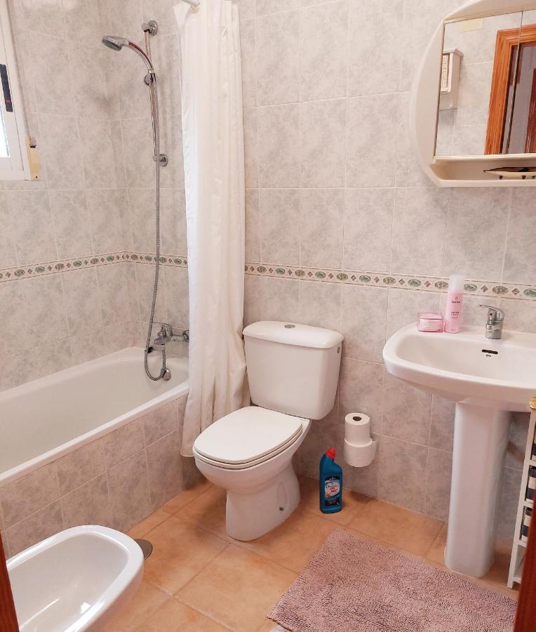 Fabulous Detached Large Villa 5 Bedrooms 3 Bathrooms Backing Onto Villamartin Golf Course Esterno foto
