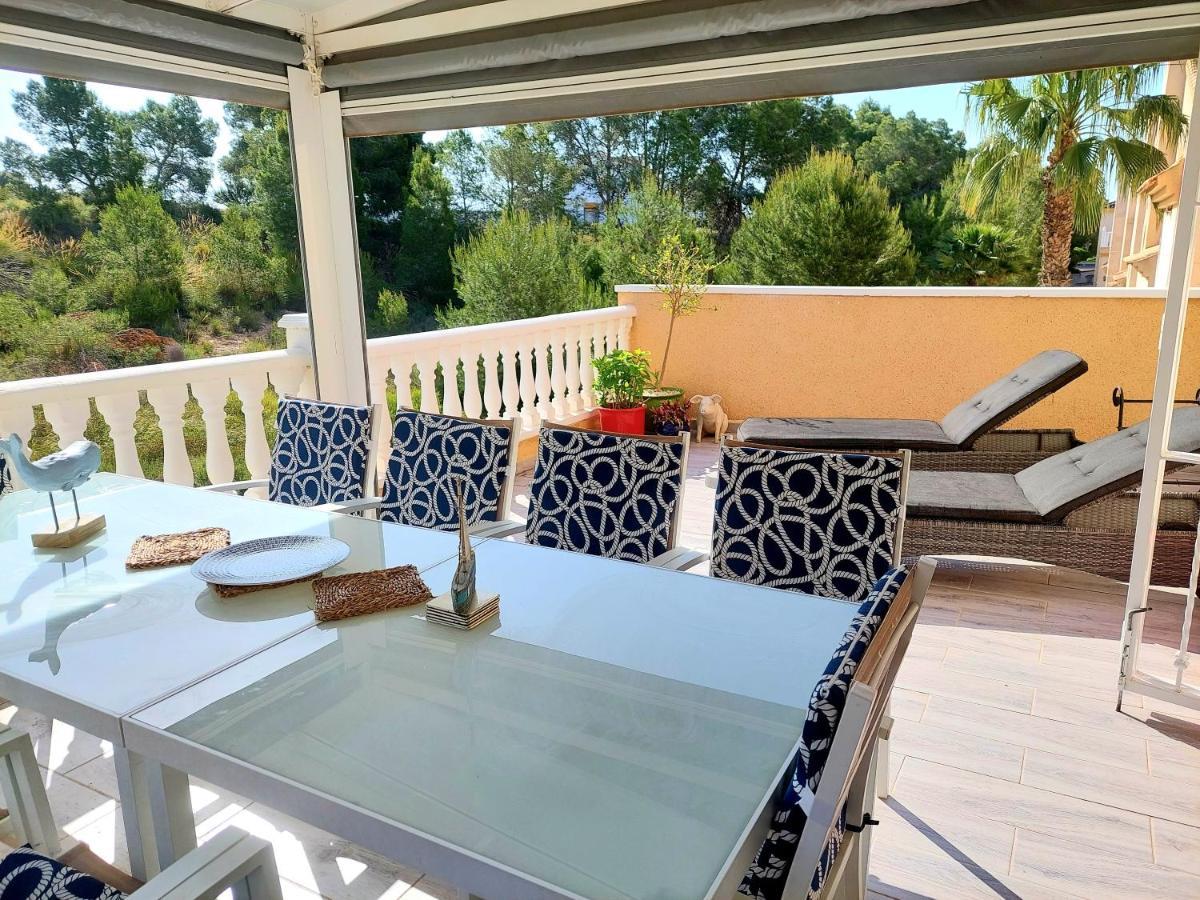 Fabulous Detached Large Villa 5 Bedrooms 3 Bathrooms Backing Onto Villamartin Golf Course Esterno foto